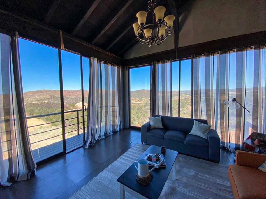 Cabana Valzam 2 Entre Vinedos Rancho Tecate Resort Buitenkant foto